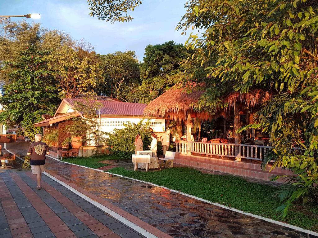 Mut Mee Garden Guest House Nongkhaj Kültér fotó